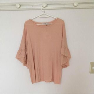 ザラ(ZARA)の袖フリルカットソー(カットソー(半袖/袖なし))