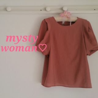 ミスティウーマン(mysty woman)のmystywoman トップス(シャツ/ブラウス(半袖/袖なし))