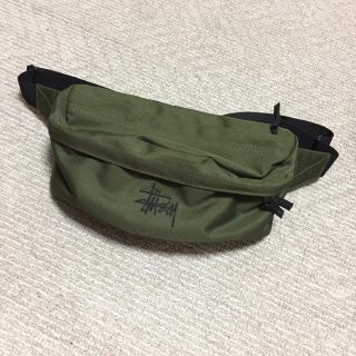 ステューシー(STUSSY)のステューシー ボディバッグ カーキ ボルコム ハーレー バンズ(ボディーバッグ)