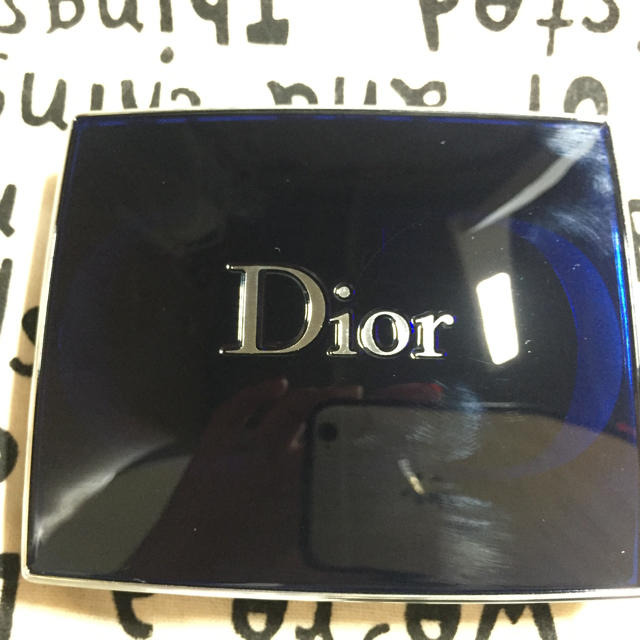 Dior(ディオール)のDior♡アイシャドウ コスメ/美容のベースメイク/化粧品(アイシャドウ)の商品写真