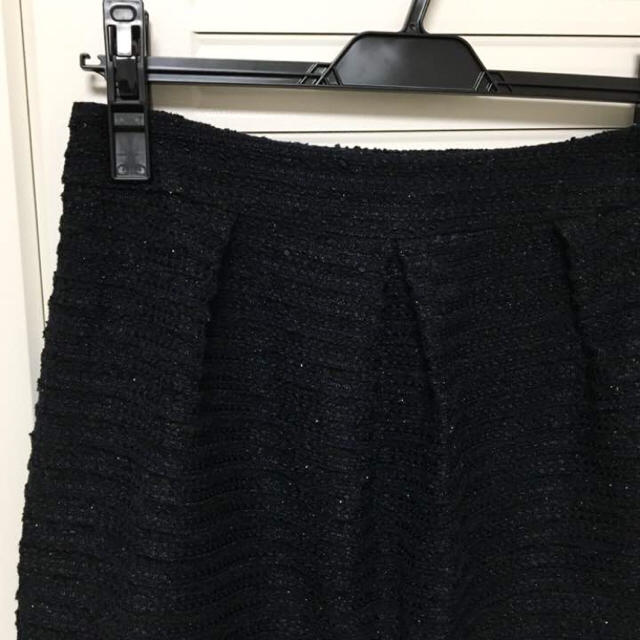 UNITED ARROWS(ユナイテッドアローズ)のユナイテッドアローズ ツイードスカート ラメ入り ブラック レディースのスカート(ひざ丈スカート)の商品写真