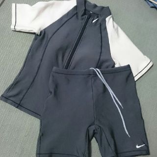 ナイキ(NIKE)の専用　ナイキ　セット上下　ジム　水着(その他)