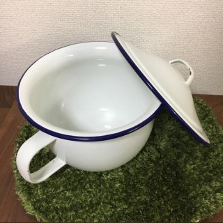 ひな様専用  ふた付き ホーロー おまる (ベビーおまる)