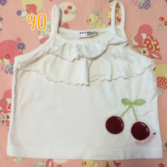 Branshes(ブランシェス)のBRANSHES さくらんぼキャミ90 キッズ/ベビー/マタニティのキッズ服女の子用(90cm~)(その他)の商品写真