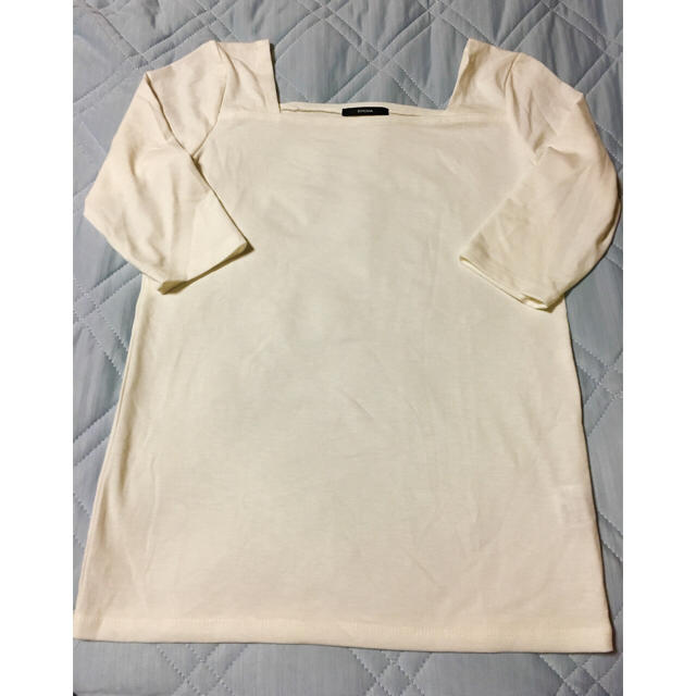 EMODA(エモダ)のEMODA  Tシャツ レディースのトップス(Tシャツ(半袖/袖なし))の商品写真