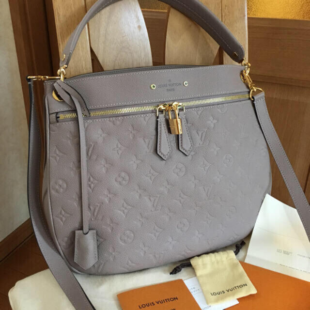 LOUIS VUITTON(ルイヴィトン)のMS8888様専用♡ルイヴィトン スポンティーニ マスティック レディースのバッグ(ショルダーバッグ)の商品写真