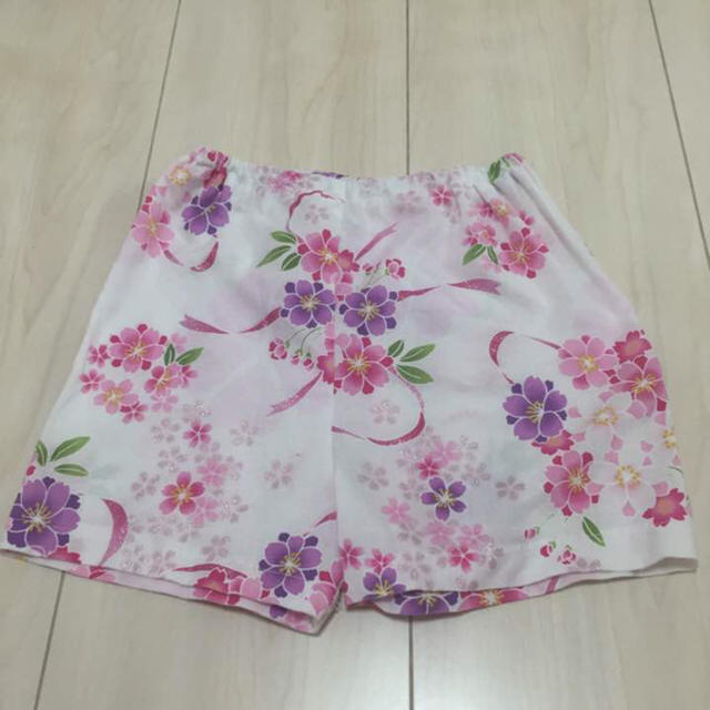 ちーたん様専用    女の子  花柄甚平  80 キッズ/ベビー/マタニティのベビー服(~85cm)(甚平/浴衣)の商品写真