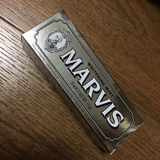 マービス(MARVIS)のMARVIS 歯磨き粉 25ml(歯磨き粉)