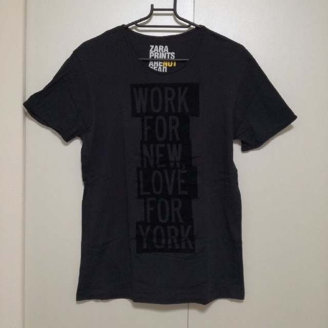 ZARA(ザラ)の送料無料 ZARAザラ 半袖プリントTシャツ サイズS ブラック USED美品 メンズのトップス(Tシャツ/カットソー(半袖/袖なし))の商品写真