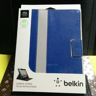 アップル(Apple)のiPad 2~4　高級レザーケースBelkin Cinemaストライプ、ブルー(タブレット)
