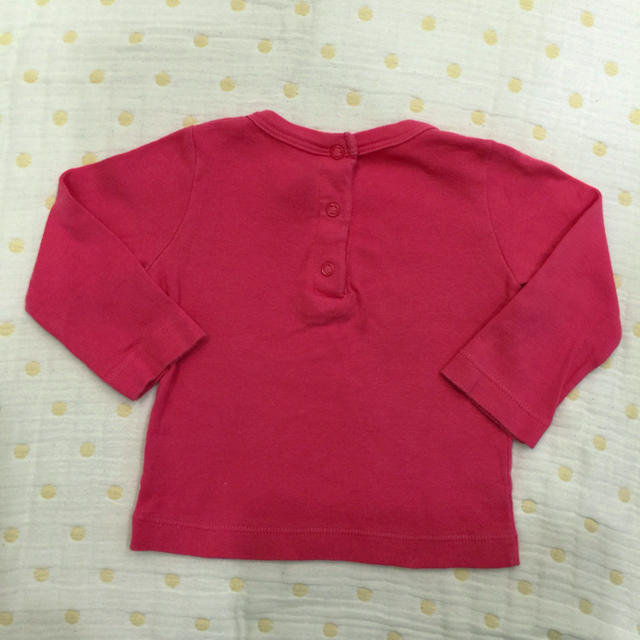 PETIT BATEAU(プチバトー)のプチバトー 60cm〜70cm（6M）オシャレなトップス、長袖Tシャツ キッズ/ベビー/マタニティのベビー服(~85cm)(Ｔシャツ)の商品写真