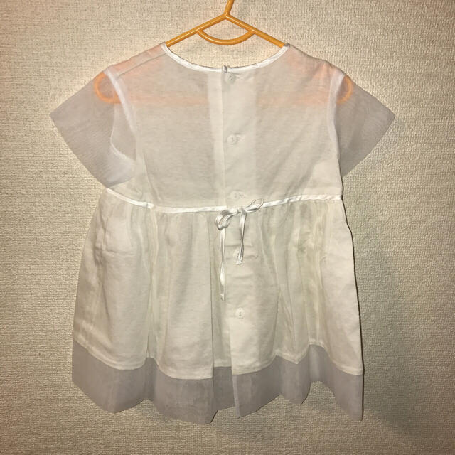 celine(セリーヌ)の☆新品 未使用 セリーヌ 95 半袖 トップス☆ キッズ/ベビー/マタニティのキッズ服女の子用(90cm~)(Tシャツ/カットソー)の商品写真