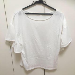 フーズフーチコ(who's who Chico)の美品♡袖シフォンフリルトップス(Tシャツ(半袖/袖なし))