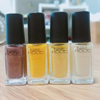 ネイルホリック(NAIL HOLIC)のかぼす様専用★NAIL YE1本のみ(マニキュア)