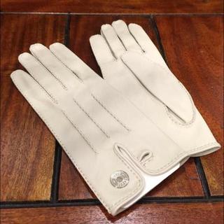 Hermes - エルメス グローブ 手袋 セリエ ラムスキン アイボリー 未使用 163871の通販｜ラクマ