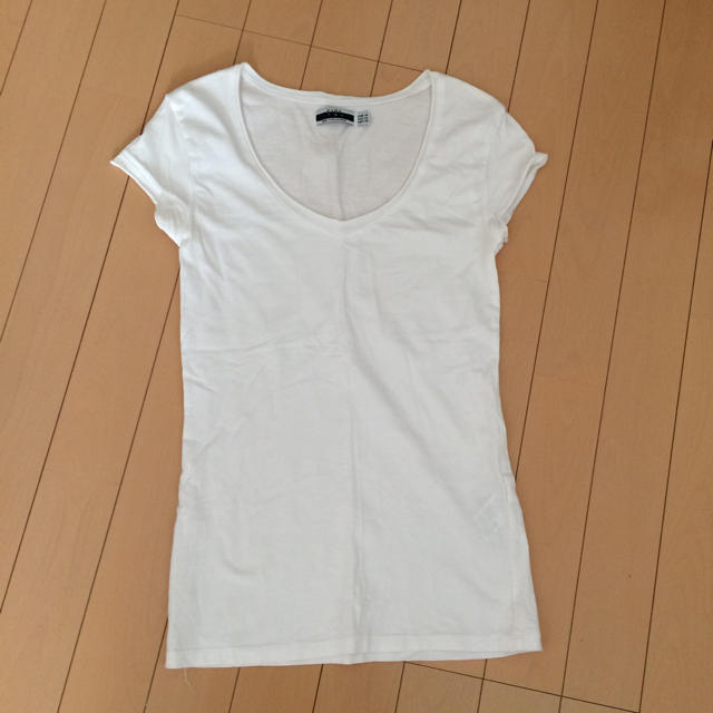 ZARA(ザラ)の試着のみ ZARAシンプルTシャツ レディースのトップス(Tシャツ(半袖/袖なし))の商品写真