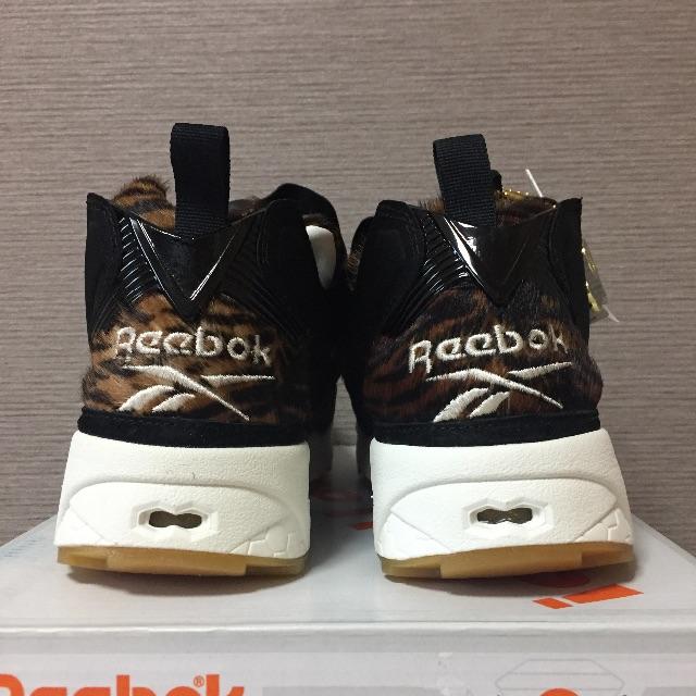 Reebok(リーボック)の新品 24.0cm リーボック ディズニー ポンプ フューリー ジャングルブック レディースの靴/シューズ(スニーカー)の商品写真