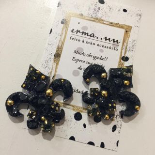 Blackフルールドリスピアス★イヤリング(ピアス)