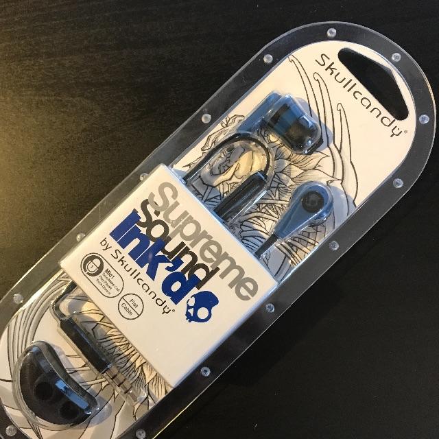 Skullcandy(スカルキャンディ)の「B品」skull candy ink’d  [blue]　低音◎  スマホ/家電/カメラのオーディオ機器(ヘッドフォン/イヤフォン)の商品写真