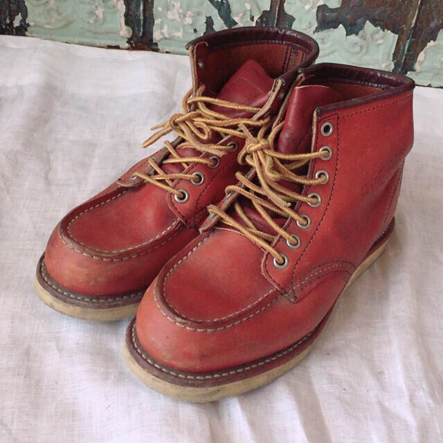 REDWING(レッドウィング)の【格安】  REDWING 赤 7ホール BEAMS レディースの靴/シューズ(ブーツ)の商品写真