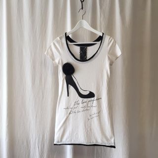 リエンダ(rienda)のrienda ハイヒールプリントTシャツ(Tシャツ(半袖/袖なし))