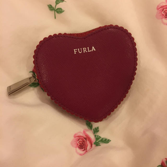 Furla(フルラ)のハート型コインケース レディースのファッション小物(コインケース)の商品写真