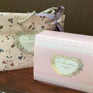 レメルヴェイユーズラデュレ(Les Merveilleuses LADUREE)のIchigo様専用(チーク)