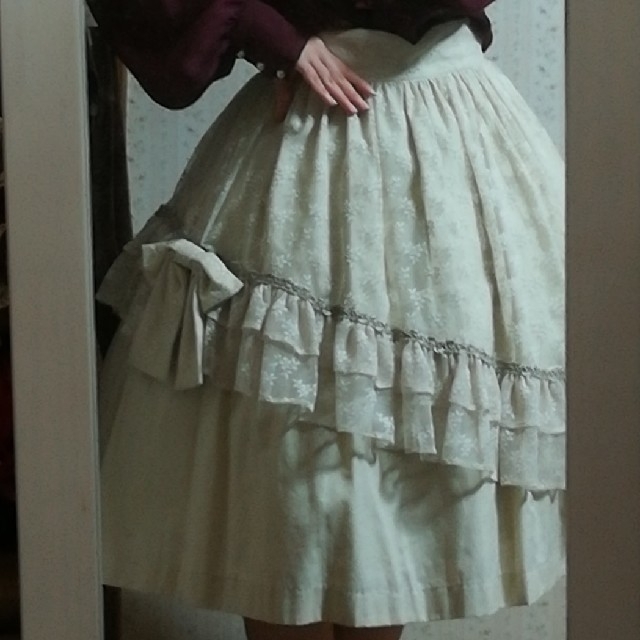 Victorian maiden(ヴィクトリアンメイデン)のフラワリーレースアシンメトリースカート レディースのスカート(ひざ丈スカート)の商品写真