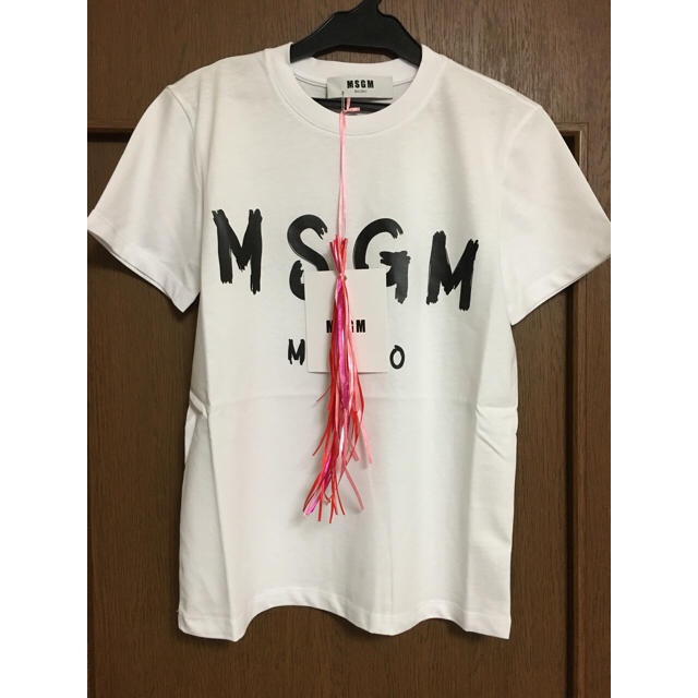 希少white✨ MSGM 定番ロゴプリントTシャツ レディースXS.Sトップス