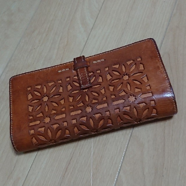 genten カットワーク 長財布