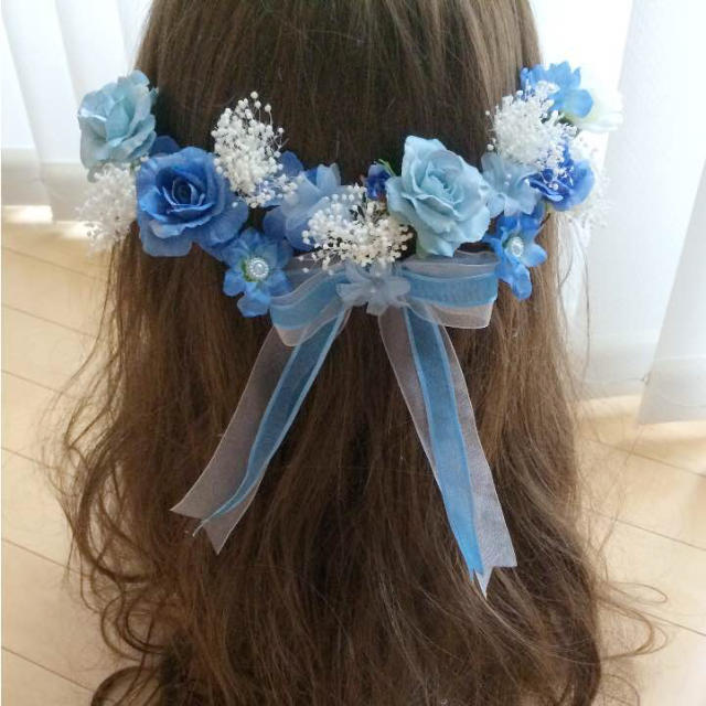 ラプンツェルハーフアップ髪飾り♡アーティシャルフラワー♡青の ラプンツェルハーフアップ髪飾り♡アーティシャルフラワー♡青の