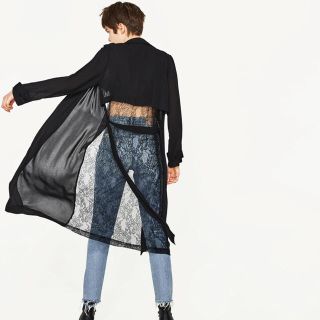 ザラ(ZARA)のバックがセクシー♡ ZARA 新品 後ろレーストレンチコート(トレンチコート)