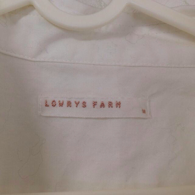 LOWRYS FARM(ローリーズファーム)のLOWRYS FARM❁白シャツ レディースのトップス(シャツ/ブラウス(長袖/七分))の商品写真