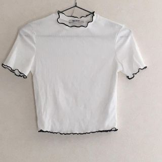 ザラ(ZARA)のZARA トップス(Tシャツ(半袖/袖なし))