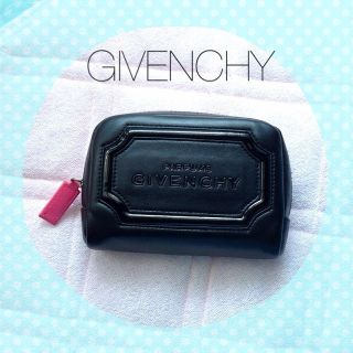 ジバンシィ(GIVENCHY)のGivenchy ノベルティポーチ(ポーチ)