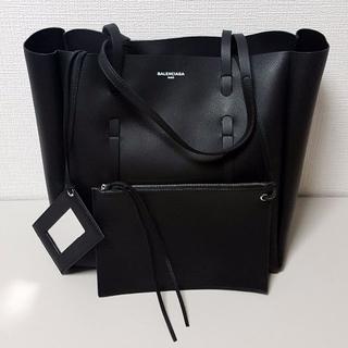 バレンシアガ(Balenciaga)のBALENCIAGA エブリデイトートバッグ M 新品未使用(トートバッグ)