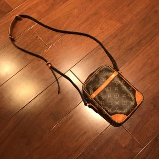 ルイヴィトン(LOUIS VUITTON)の★LOUIS VUITTONショルダー★(ショルダーバッグ)