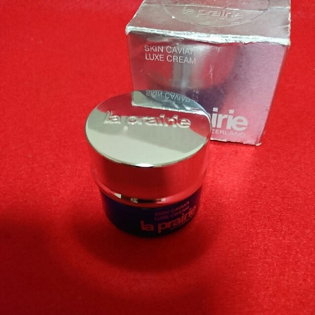 La Prairie(ラプレリー)のラ・プレリー スキンキャビア ラックス クリーム 5ml コスメ/美容のスキンケア/基礎化粧品(美容液)の商品写真