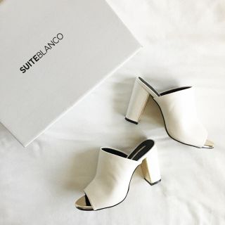 ブランコ(Blanco)のBlanco ブロックヒールサンダル 23.5cm(ミュール)