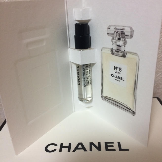 CHANEL(シャネル)の新品 CHANEL No.5 オードトワレ 香水 パフューム シャネル 5番 コスメ/美容の香水(香水(女性用))の商品写真