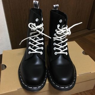 ドクターマーチン(Dr.Martens)の美品 ドクターマーチン UK4 8ホール ブラック 23cm ブーツ(ブーツ)