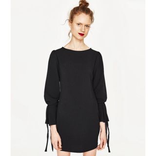 ザラ(ZARA)の早い者勝ち❗️ZARA 新品 ワンピース(ミニワンピース)