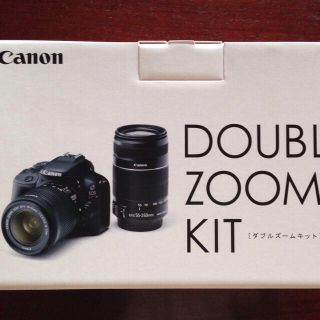 キヤノン(Canon)のCanon kiss X7 ダブルズームキット 新品未使用 3ヶ月保証付(デジタル一眼)