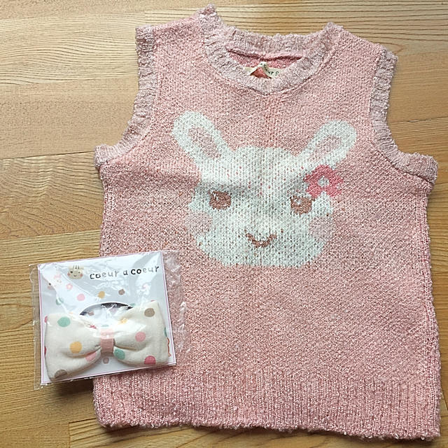 coeur a coeur(クーラクール)のクーラクールのニットベスト キッズ/ベビー/マタニティのキッズ服女の子用(90cm~)(ジャケット/上着)の商品写真