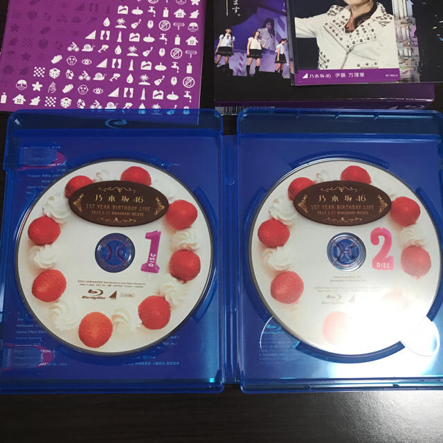 乃木坂46(ノギザカフォーティーシックス)の乃木坂46 BD豪華BOX盤 Blu-ray 1st Year Birthday エンタメ/ホビーのDVD/ブルーレイ(ミュージック)の商品写真