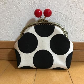 大きめドットのがま口ポーチ(ポーチ)