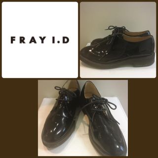 フレイアイディー(FRAY I.D)のフレイアイディー♡ブラックエナメル オックスフォード シューズ♡(ローファー/革靴)