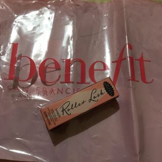 ベネフィット(Benefit)の日本未上陸！ Benefit マスカラ Roller Lash(マスカラ)