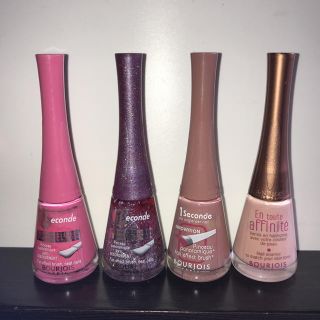 ブルジョワ(bourjois)の格安！ネイル 4本セット ④(マニキュア)