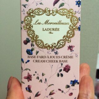 レメルヴェイユーズラデュレ(Les Merveilleuses LADUREE)のラデュレ♡美品 箱付き♡クリームチーク(その他)